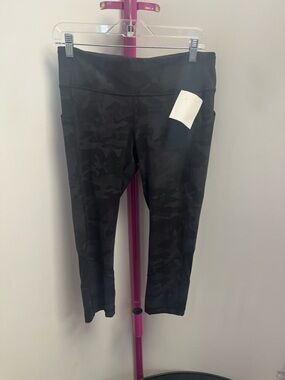 lululemon athletica Black Camo Pocketed Leggings